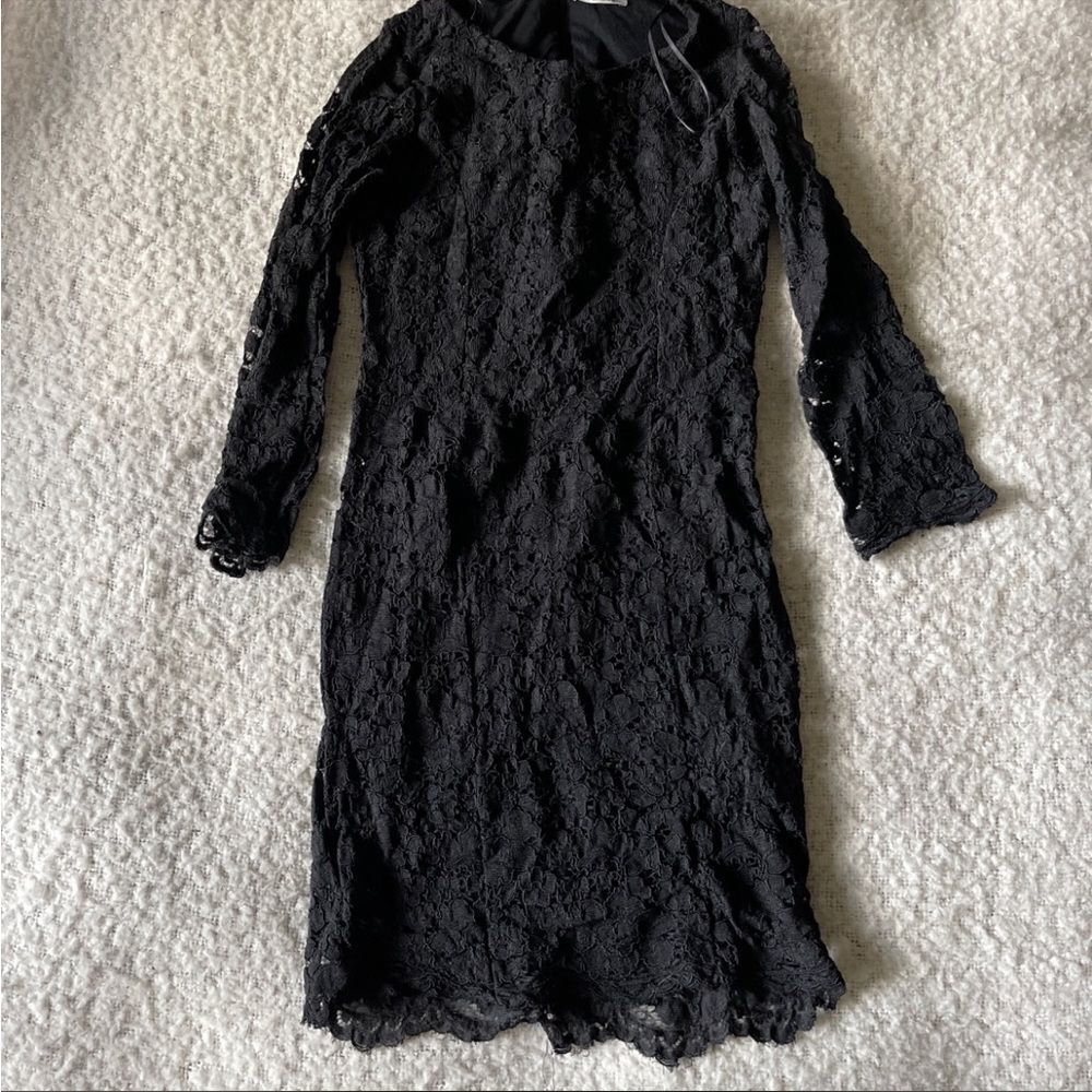 Zara black lace dress M